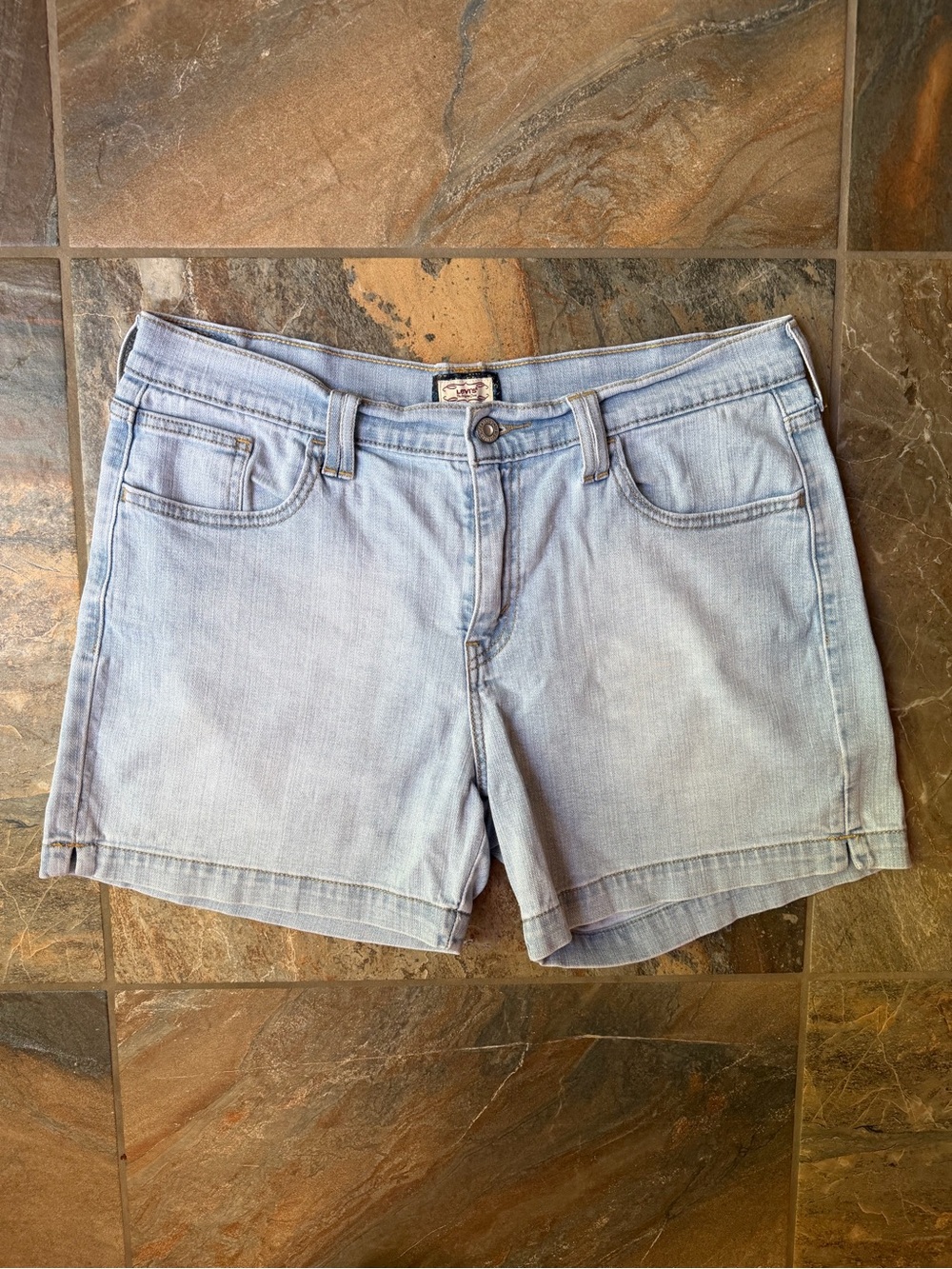 Levi's 515 Bootcut Shorts Size 12 Light Wash Denim Mid Rise Classic Summer